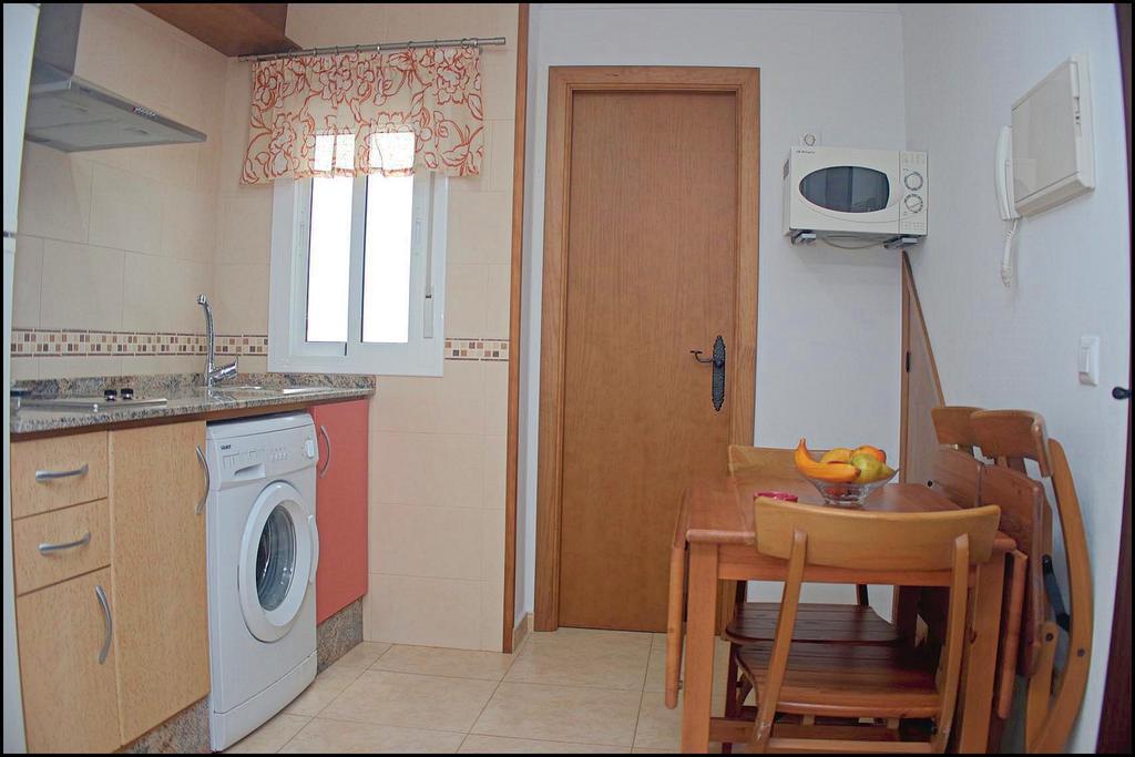 Apartamento centro de Conil Conil De La Frontera Exterior foto